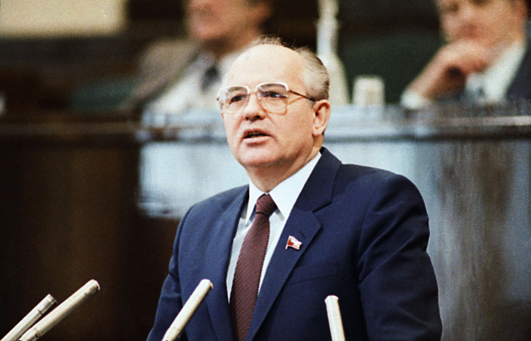 1987: Mikhail Gorbachev